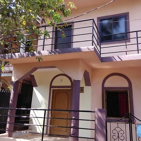 Guitar Home Stays Candolim Buitenkant foto